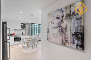 Keysplease 2 BR Downtown Views II Steps to Dubai Mall